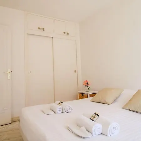 Le Navarre By Apirent #terrasse #ascenseur #wifi Appartement Cannes