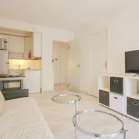 Le Navarre By Apirent #terrasse #ascenseur #wifi * Cannes