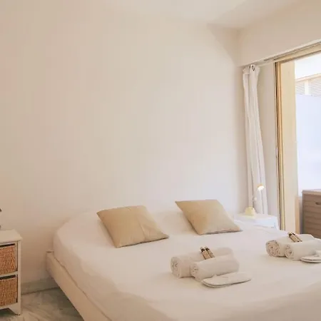 Appartement Le Navarre By Apirent #terrasse #ascenseur #wifi Cannes